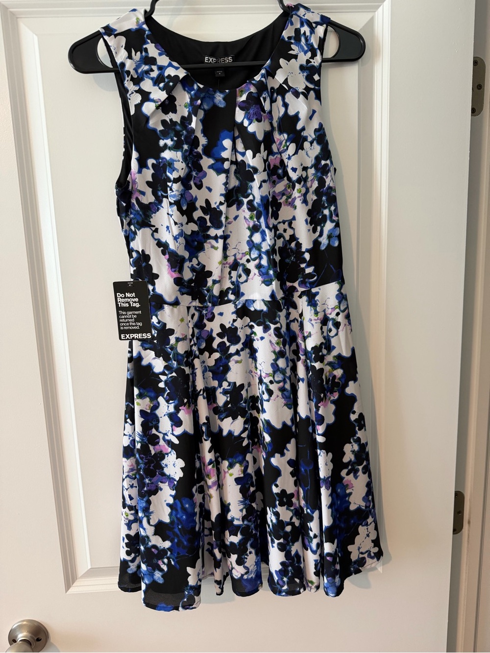 Express Sleeveless Floral Fit-and-Flare Dress in Black, White & Blue